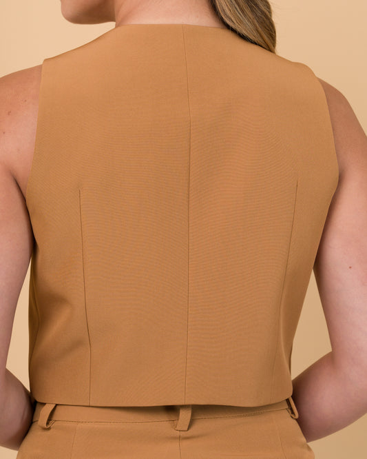 CHALECO SASTRE CAMEL